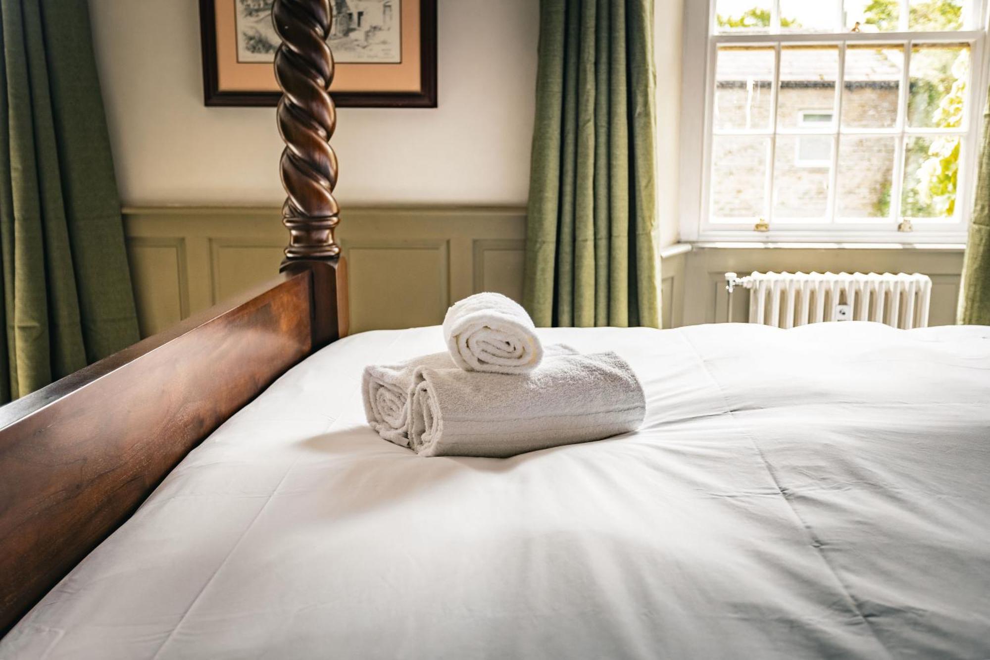 The Dragon At Hotel Hardraw